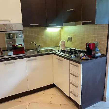 The Florentine House, Spontini 60 Appartamento *