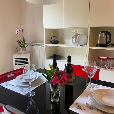 Appartamento The Florentine House, Spontini 60 *