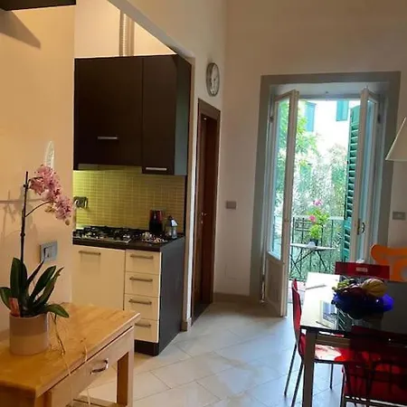 The Florentine House, Spontini 60 Appartamento Firenze